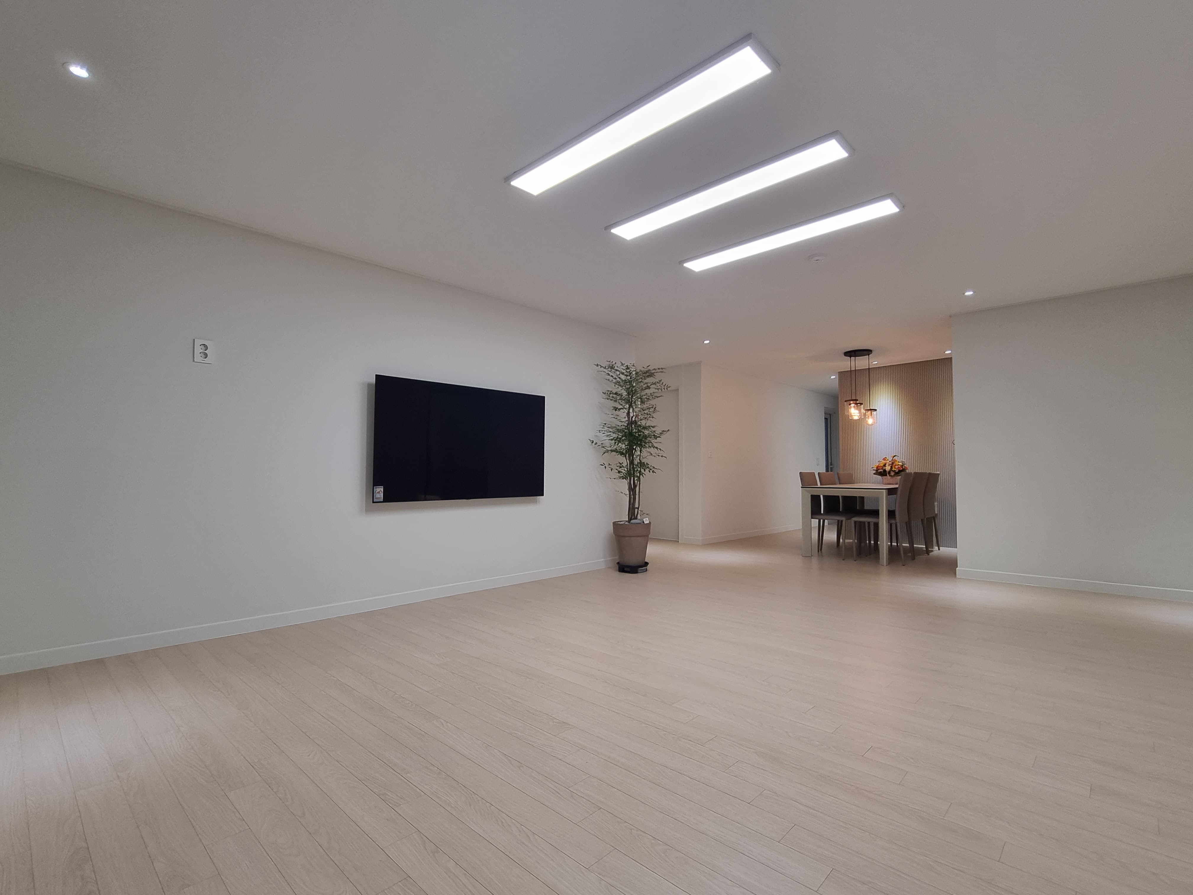 /user/i/innindesign/editor/2201/7c3ded74b3591a7d0cb493c2f3a9d971_1643625614_6766.jpg 이미지크게보기