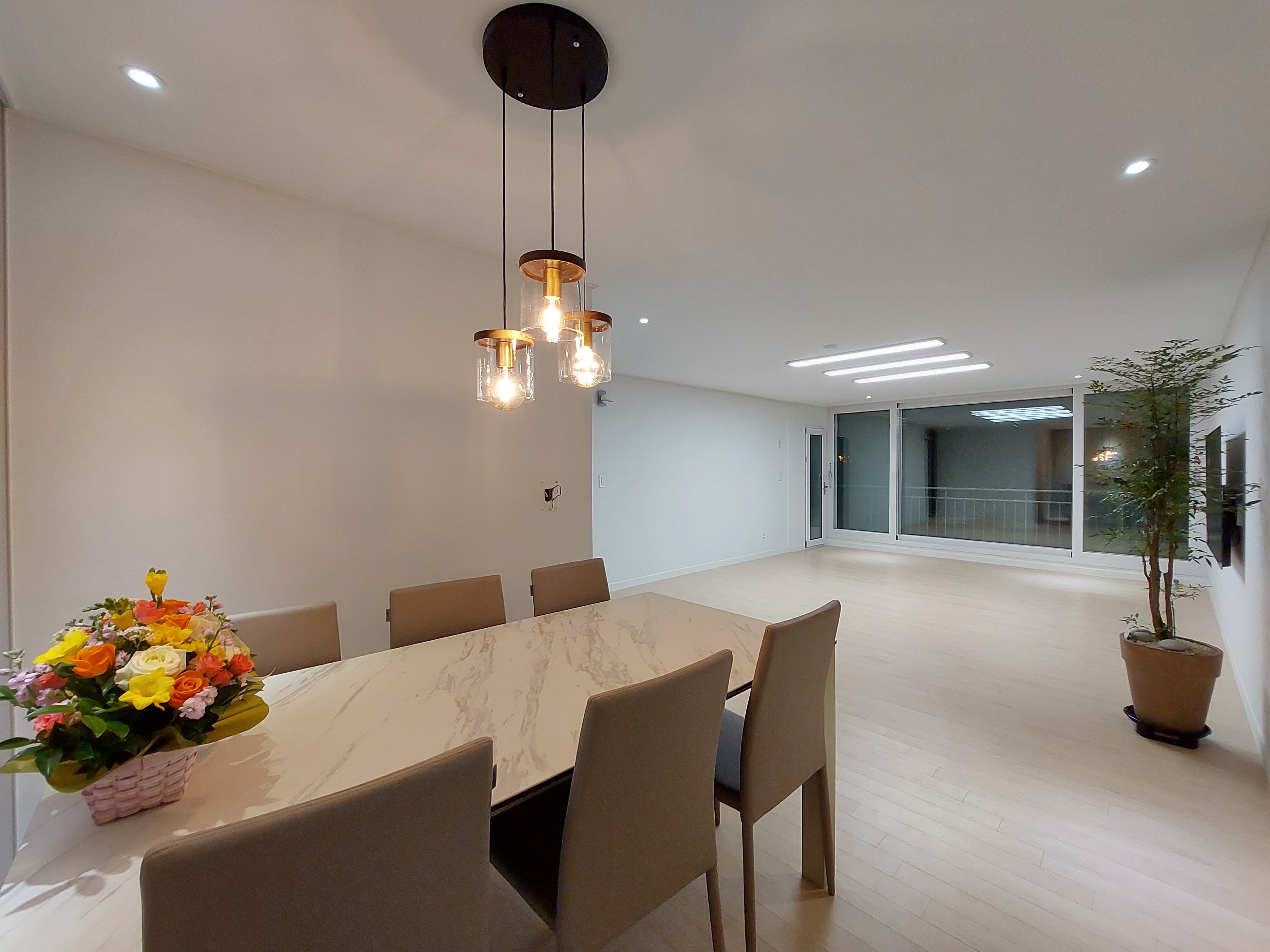 /user/i/innindesign/editor/2201/7c3ded74b3591a7d0cb493c2f3a9d971_1643625624_3769.jpg 이미지크게보기