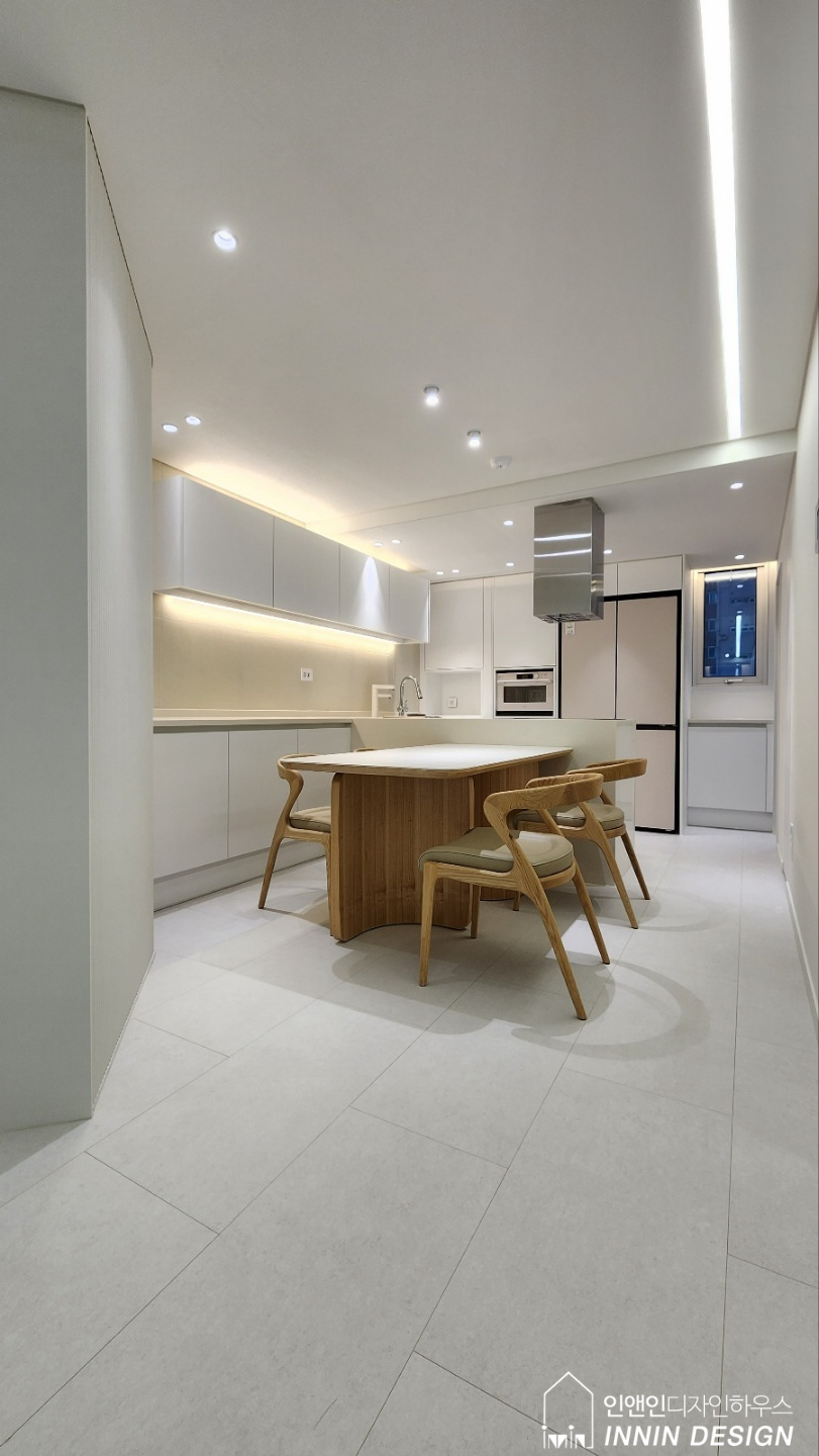 /user/i/innindesign/editor/2404/b3069474bda6ab398003375f64dd2c65_1712834455_3218.png 이미지크게보기