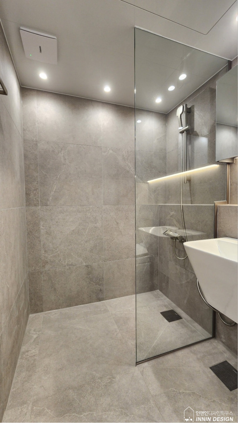 /user/i/innindesign/editor/2505/6a3d7df84c8c81bb88385c7e7f780802_1747747735_0447.png 이미지크게보기