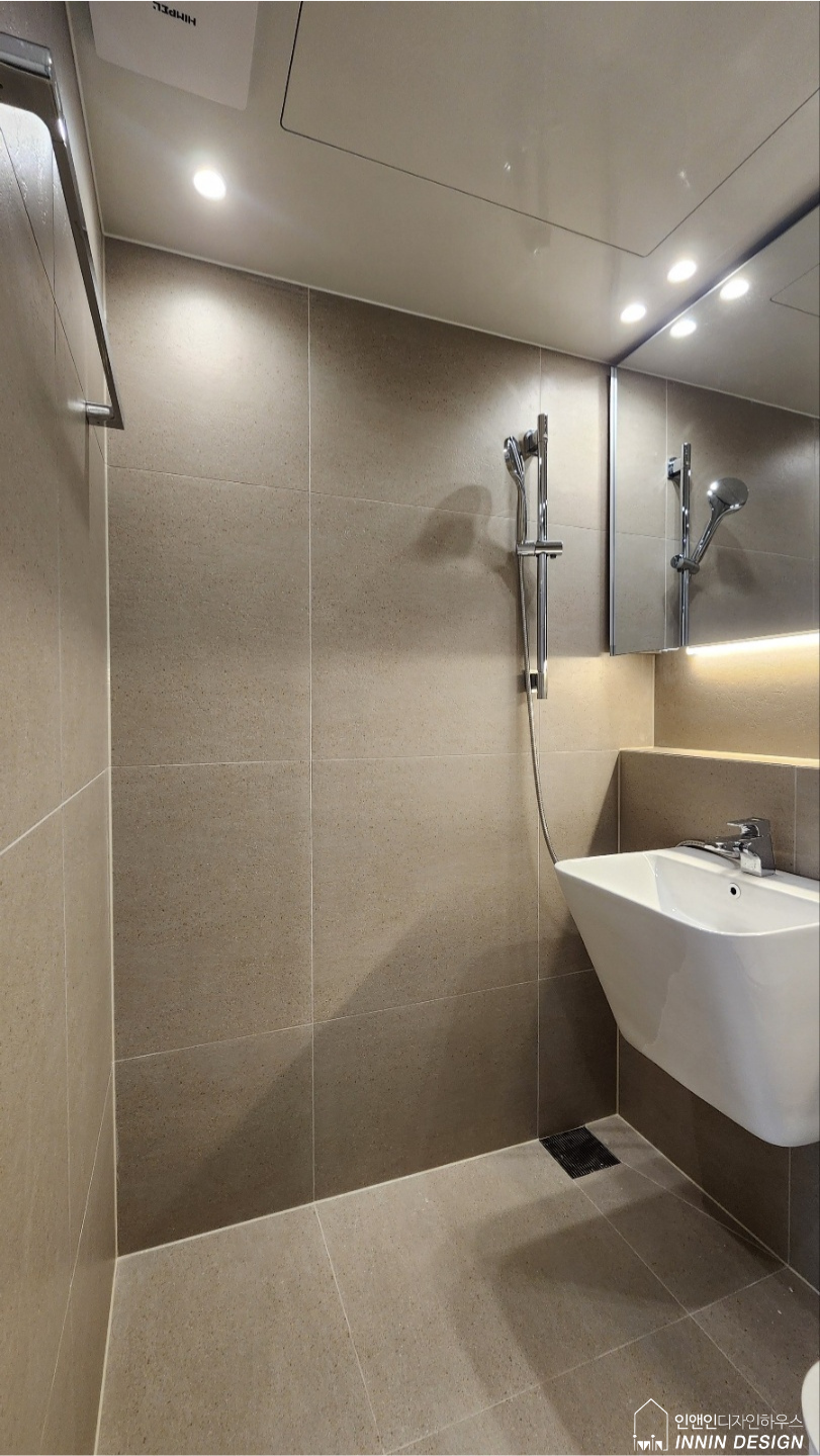 /user/i/innindesign/editor/2505/6a3d7df84c8c81bb88385c7e7f780802_1747747776_7097.png 이미지크게보기