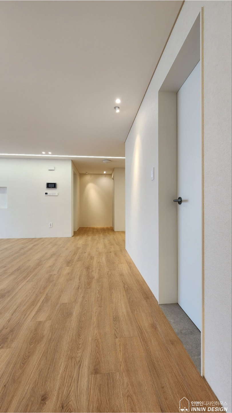 /user/i/innindesign/editor/2505/6a3d7df84c8c81bb88385c7e7f780802_1747747834_1367.png 이미지크게보기